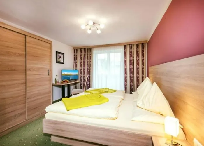 Gstrein Bed & Breakfast