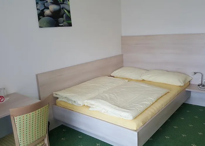 吉斯特雷恩膳食公寓 巴特霍夫加施泰因